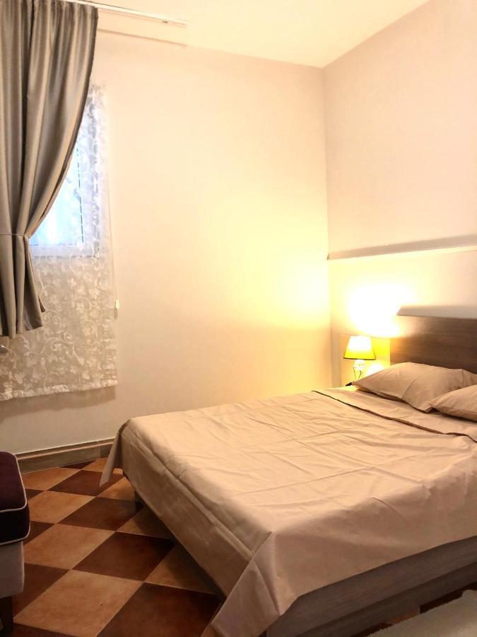 Lovely Apartment Sveti Stefan Eksteriør billede